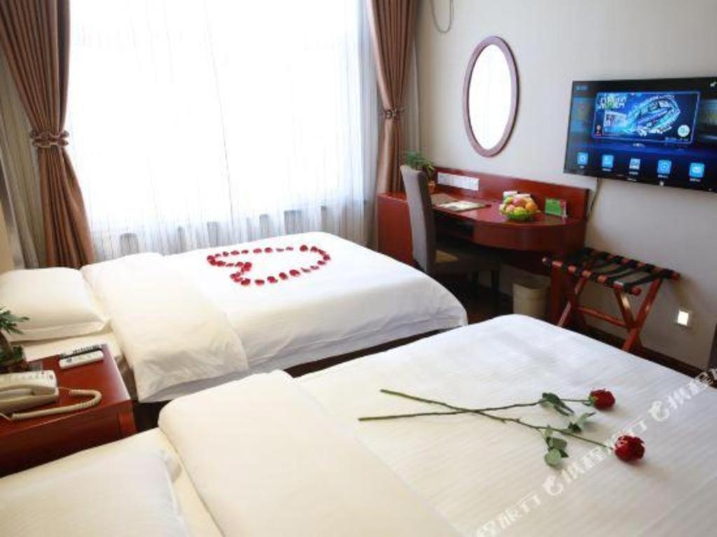 Greentree Inn Bole Wanxianghui Express Hotel Eksteriør billede