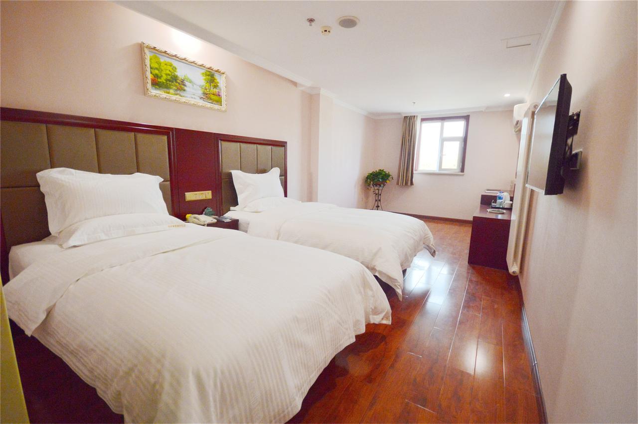 Greentree Inn Bole Wanxianghui Express Hotel Eksteriør billede